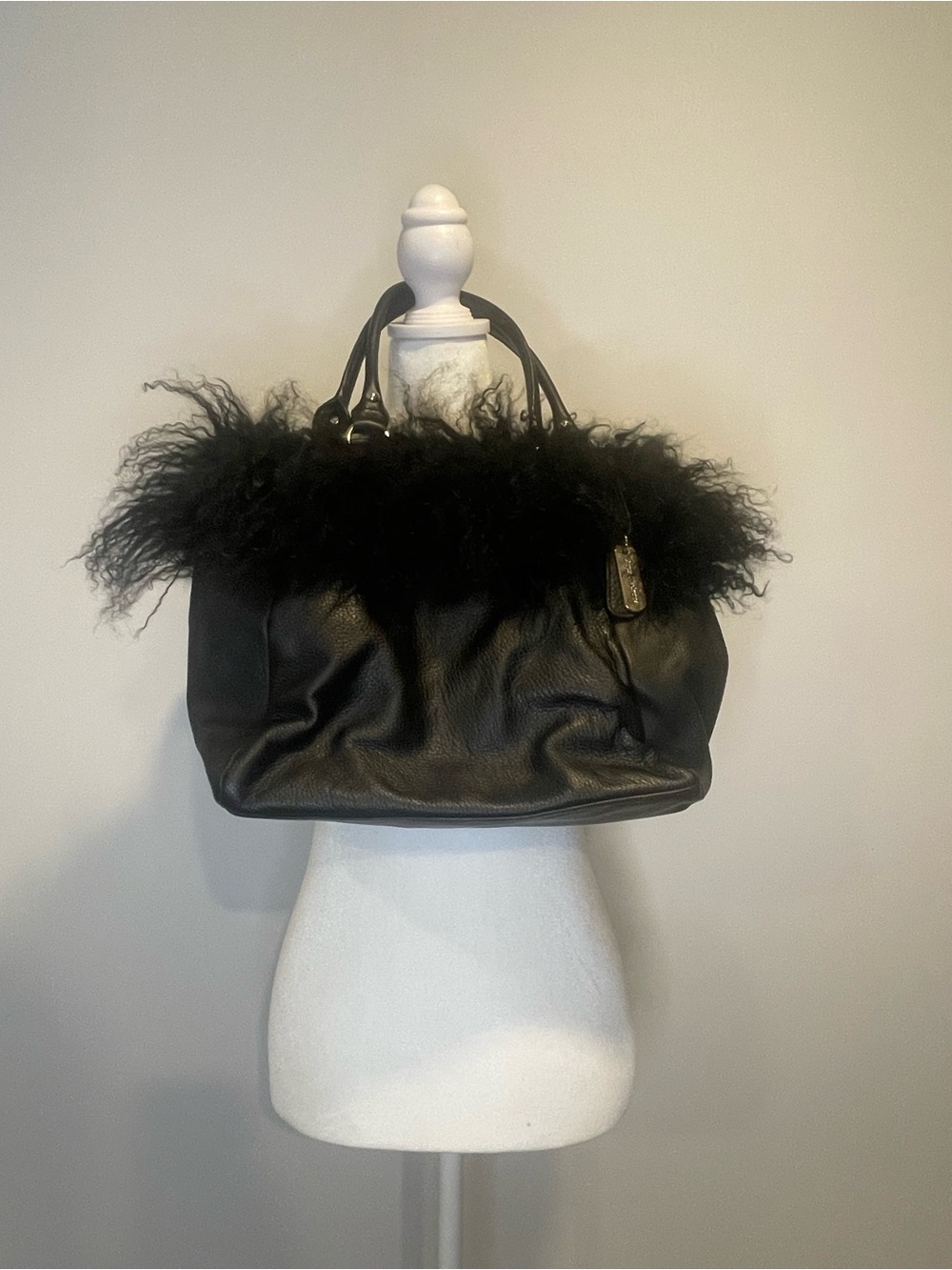 Real Fur Trim Leather Tote Bag - Chic Everyday Carry